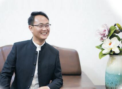 基业长青·追求卓越 ——记青海省青越投资管理集团董事长张吉青.jpeg 基业长青·追求卓越 ——记青海省青越投资管理集团董事长张吉青.jpeg