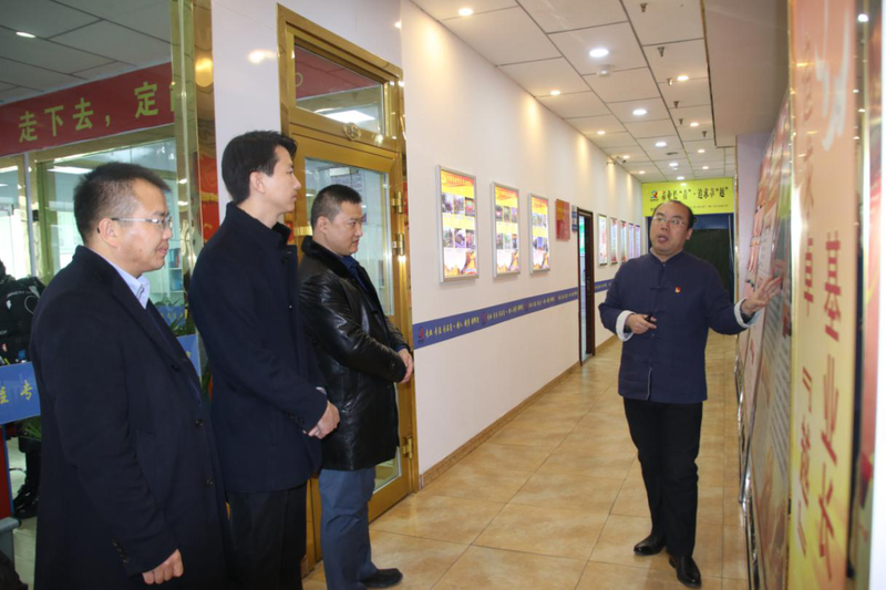 團省委、省青年企業家協會領導 暖冬慰問青越基層員工 團省委、省青年企業家協會領導 暖冬慰問青越基層員工